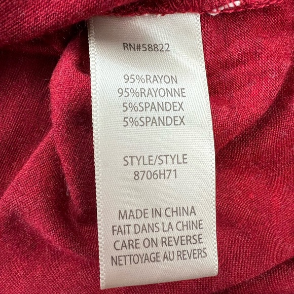 Max Studio Embroidered Long Sleeve Top NWT - XSmall XS - Picture 3 of 5